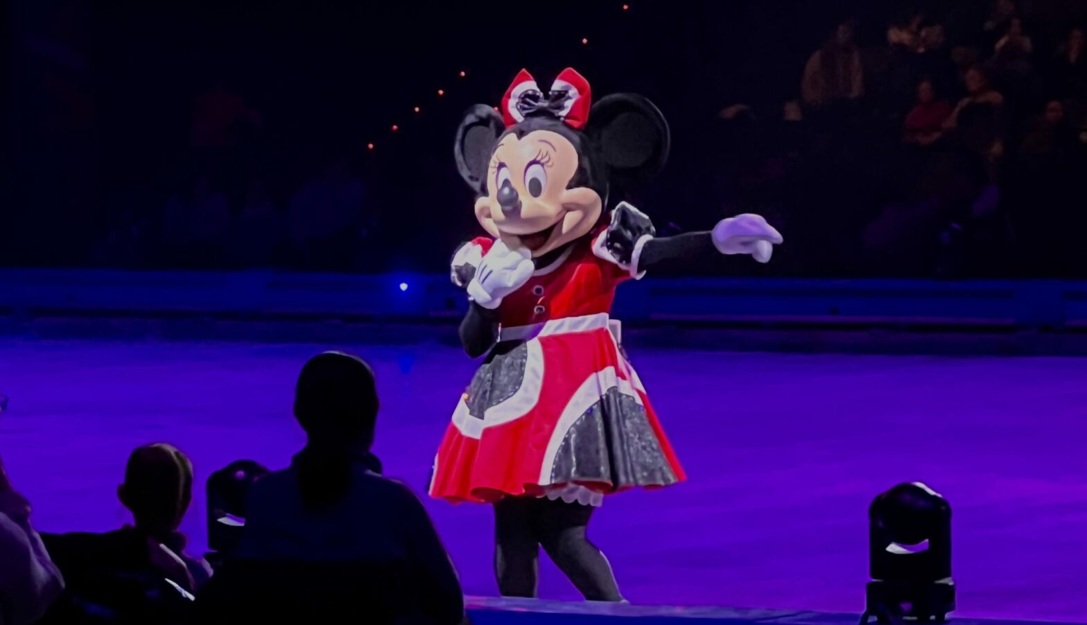 DISNEY ON ICE