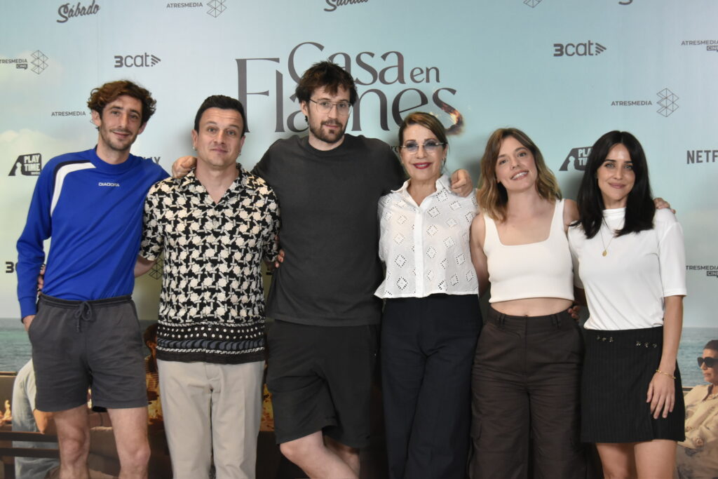 El elenco de la película en el photocall.