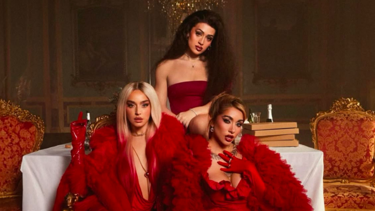 Portada de 'La Reina Remix'. Imagen: Instagram Lola Indigo.