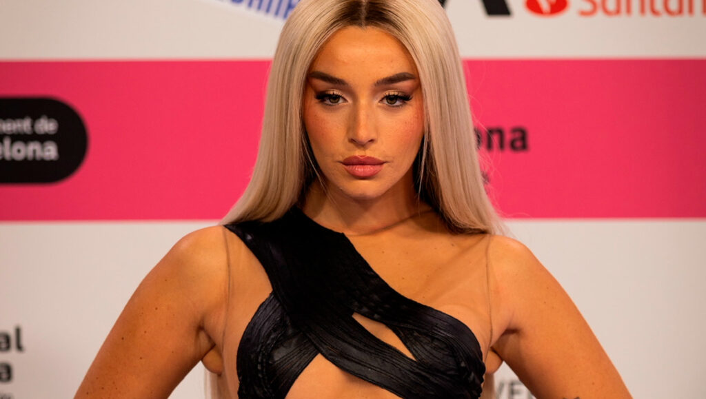 Imagen oficial de PREZ. Lola Índigo en Los 40 Music Awards 2024.