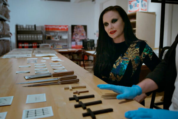 Andy Warhol y La Movida madrileña: el documental que revive la visita que cambió el arte en España