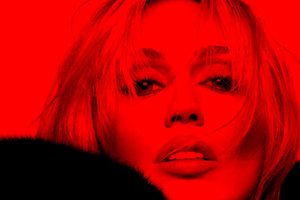 Miley Cyrus anuncia su nuevo álbum ‘Bass Persuades’, que llegará en septiembre
