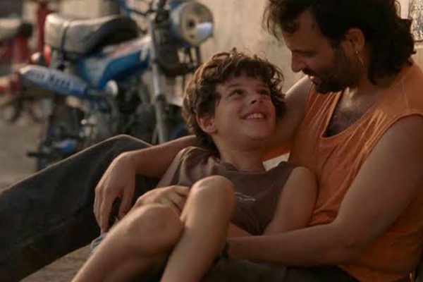 Jaime Lorente da el salto a la dirección con ‘El mal hijo’: una película que encuentra la verdad en lo cotidiano